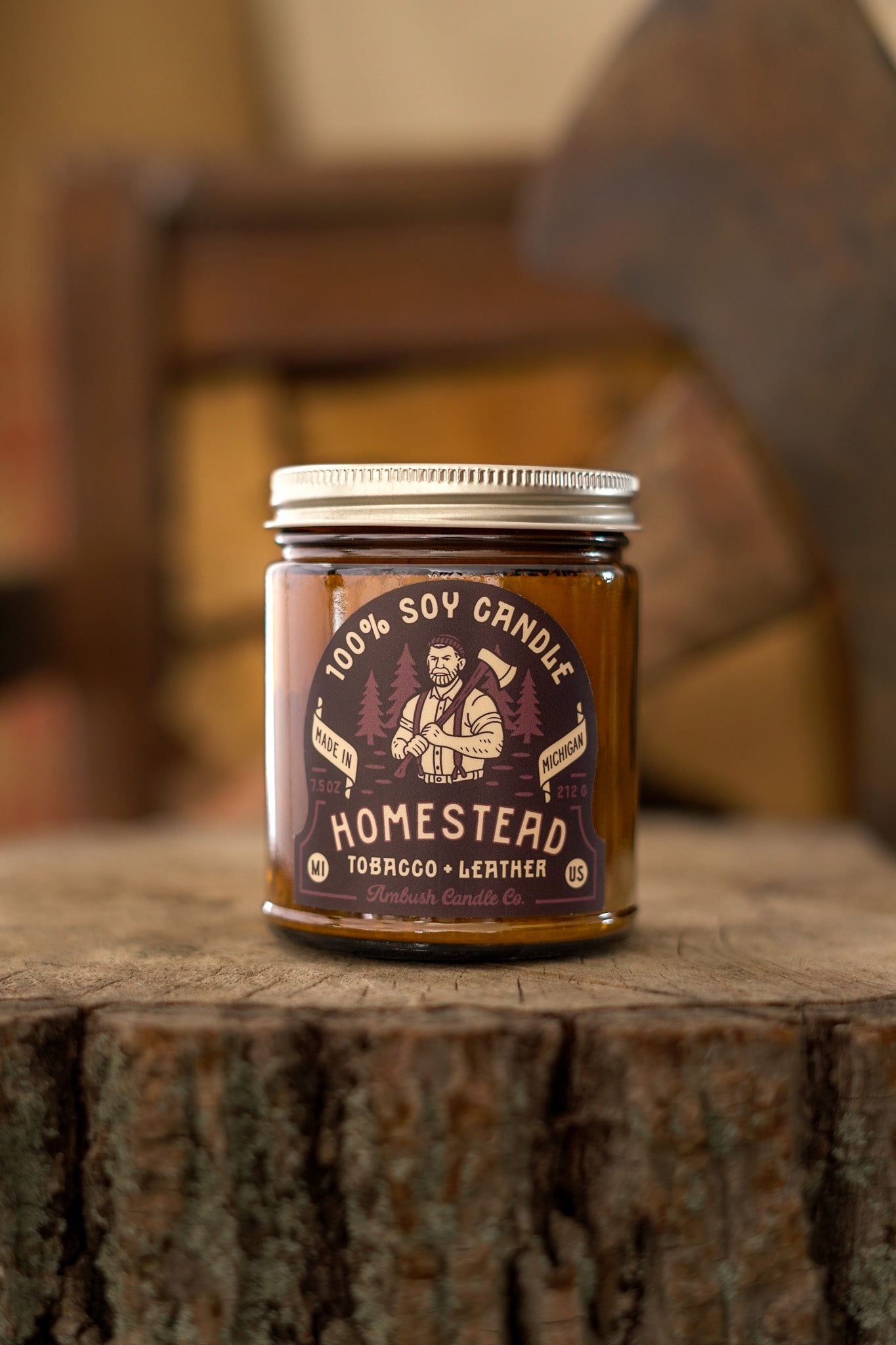 Homestead | Tobacco + Leather Soy Candle
