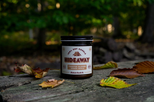 Hideaway | Toasted Almond + Baked Apple 8oz Soy Candle