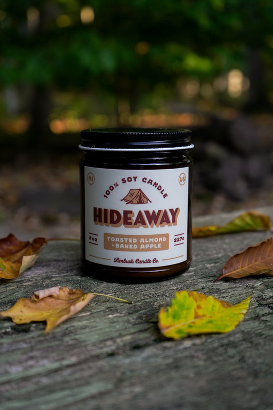 Hideaway | Toasted Almond + Baked Apple 8oz Soy Candle