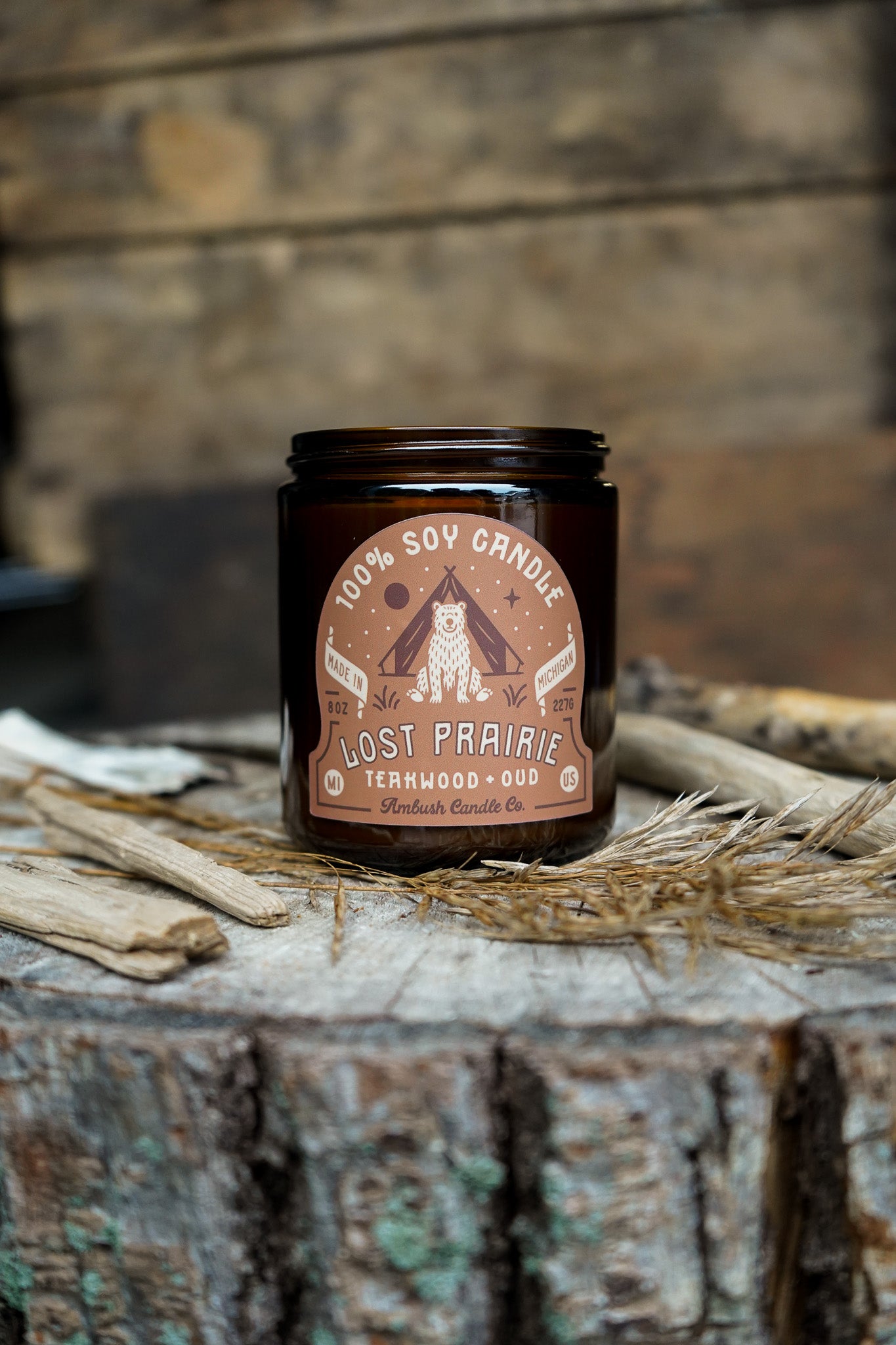 Lost Prairie | Teakwood + Oud 8oz Soy Candle