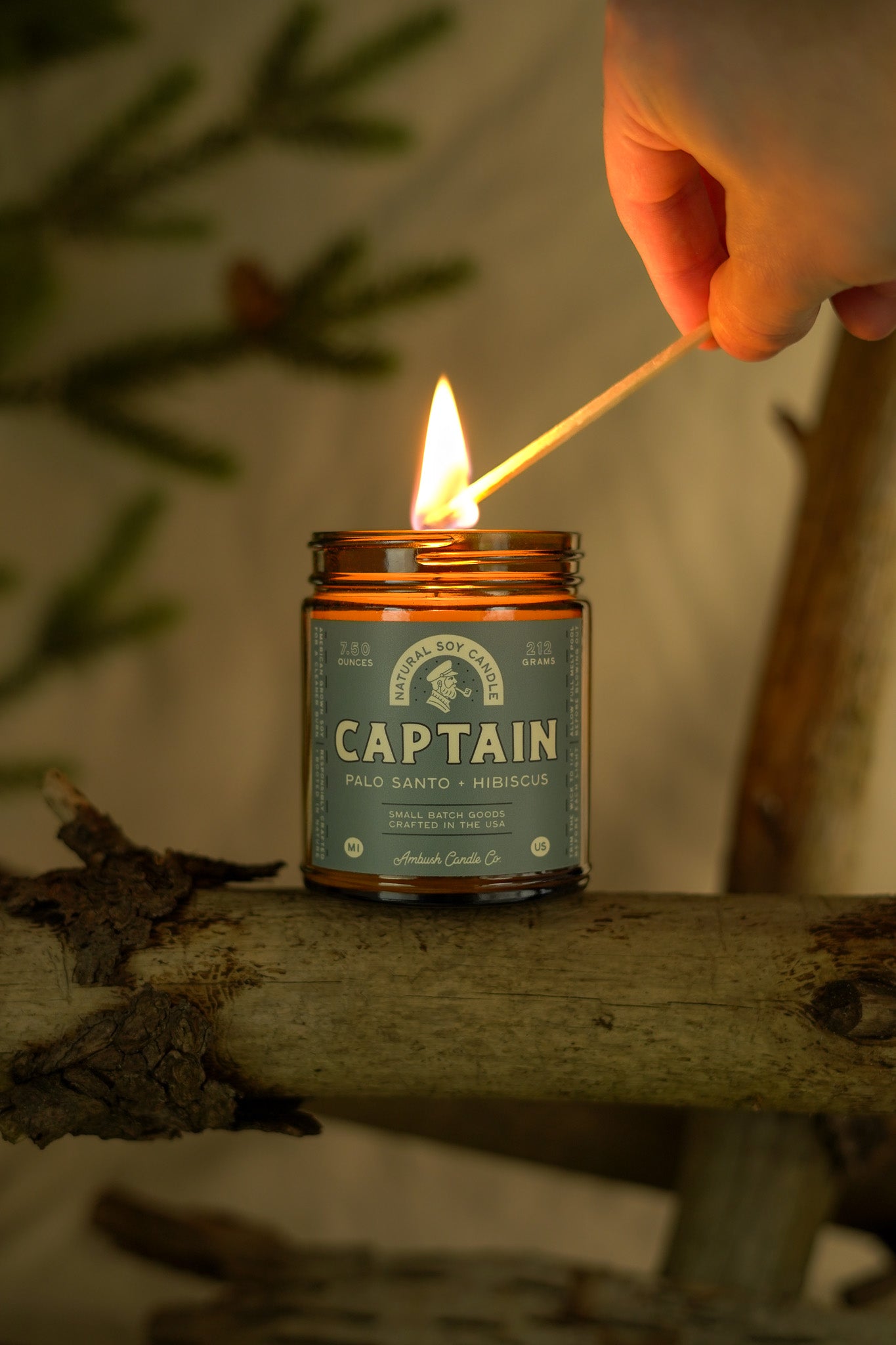 Captain | Palo Santo + Hibiscus Soy Candle