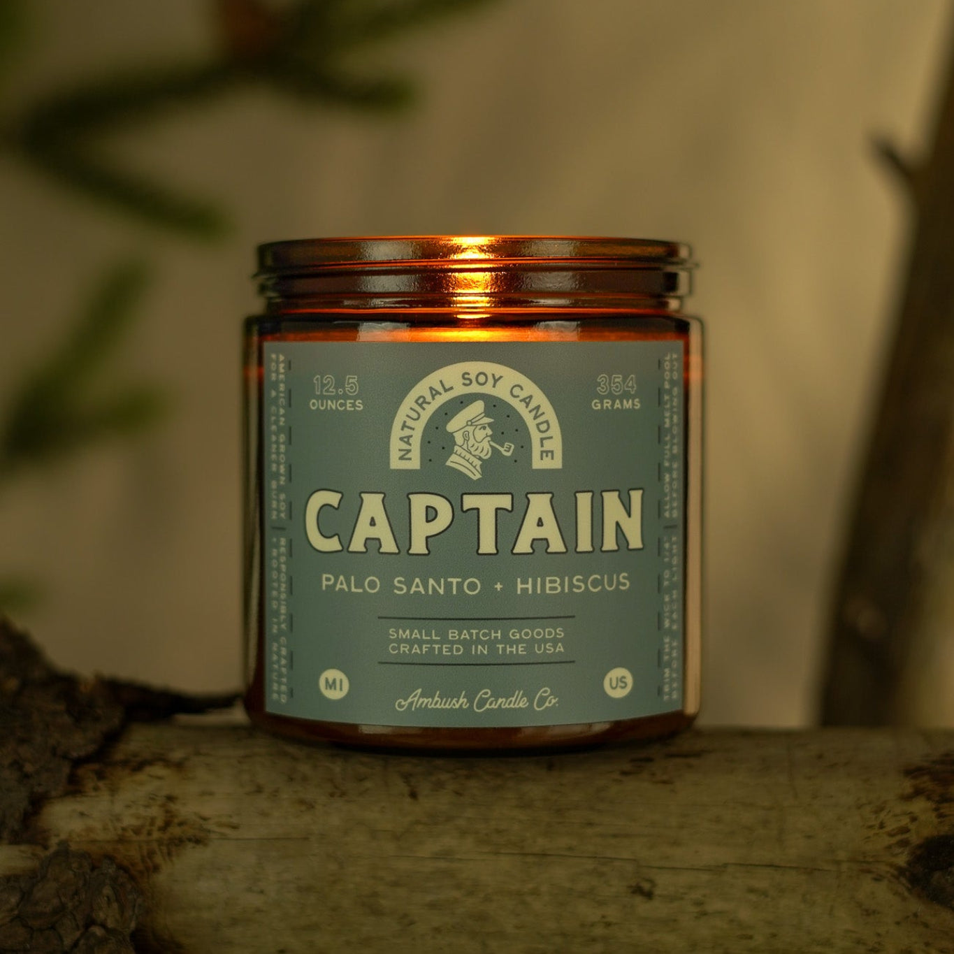 Captain | Palo Santo + Hibiscus Soy Candle