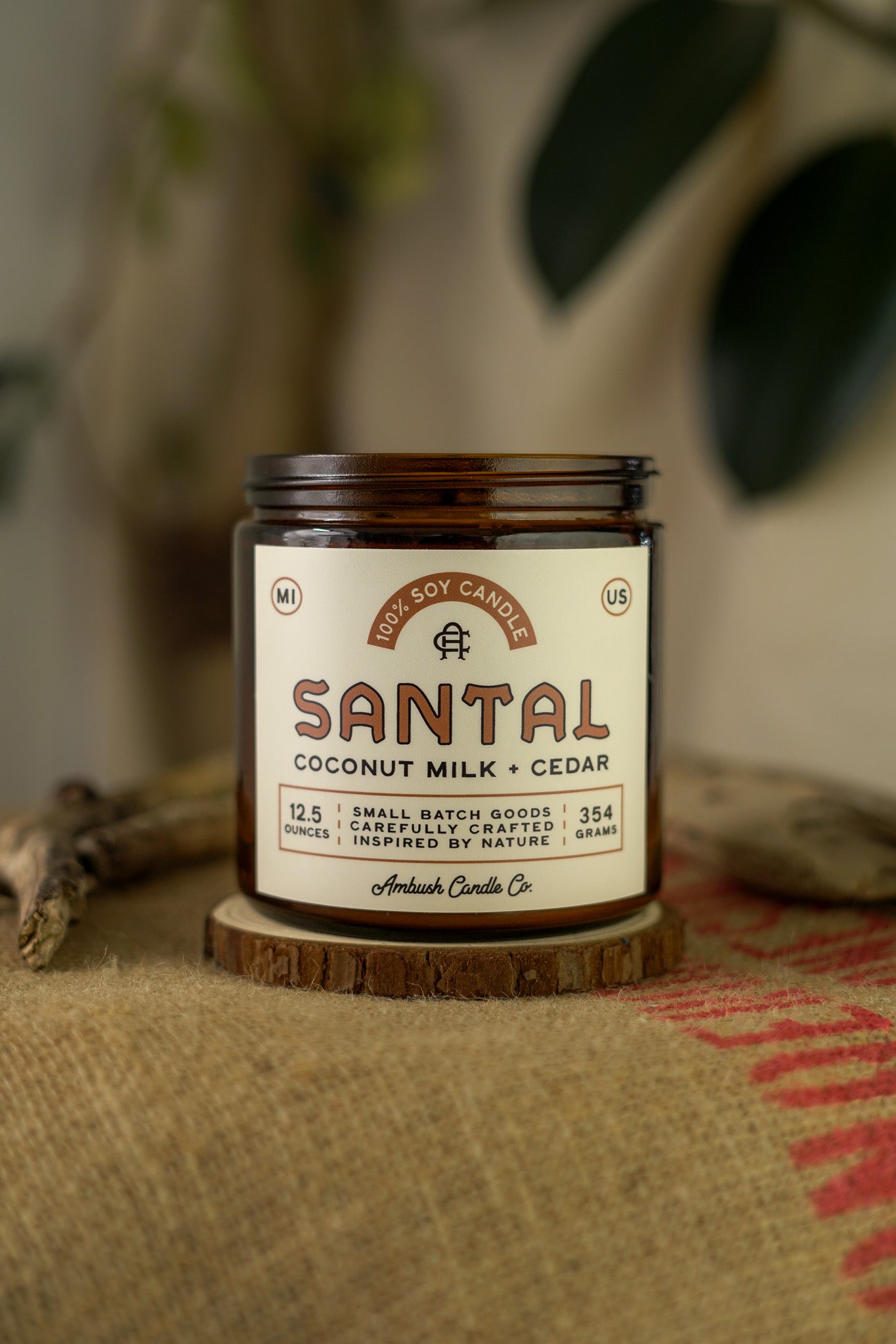 Santal | Coconut Milk + Cedar Soy Candle